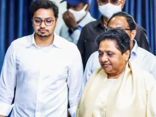Mayawati throws out her nephew Akash from top BSP post