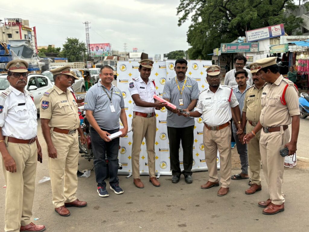 Shriram Life & Telangana traffic cops awareness drive