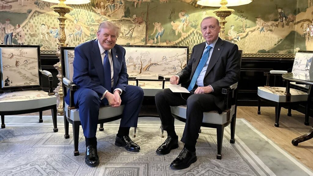 Erdogan makes friends with Trump, after 6 yr gap