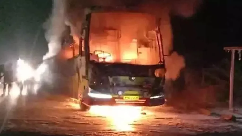 Kurnool bus
